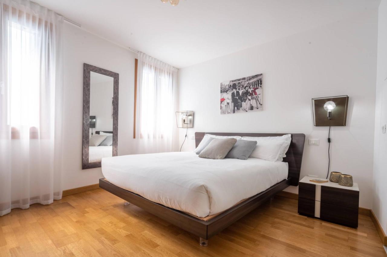 Biennale Palace R&r Apartment Venedig